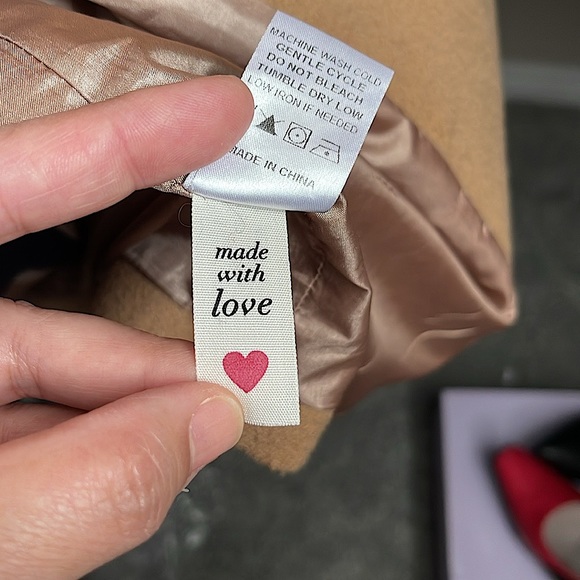 TEA N CUP LARGE TRENCH COAT - Picture 5 of 6